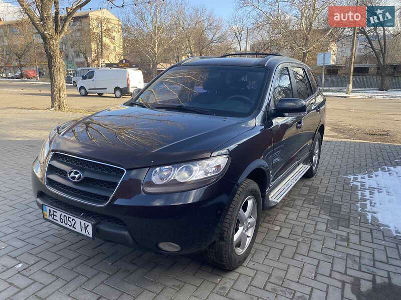 Внедорожник / Кроссовер Hyundai Santa FE 2009 в 