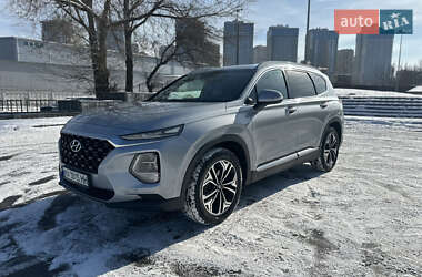 Внедорожник / Кроссовер Hyundai Santa FE 2018 в Киеве