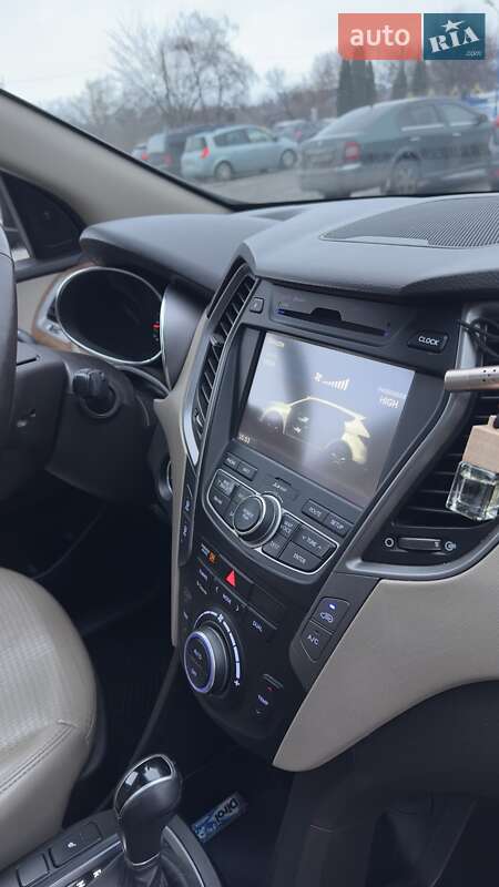 Внедорожник / Кроссовер Hyundai Santa FE 2013 в Белой Церкви