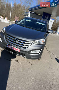 Внедорожник / Кроссовер Hyundai Santa FE 2013 в Дубно