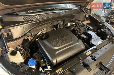 Внедорожник / Кроссовер Hyundai Santa FE 2013 в Гостомеле