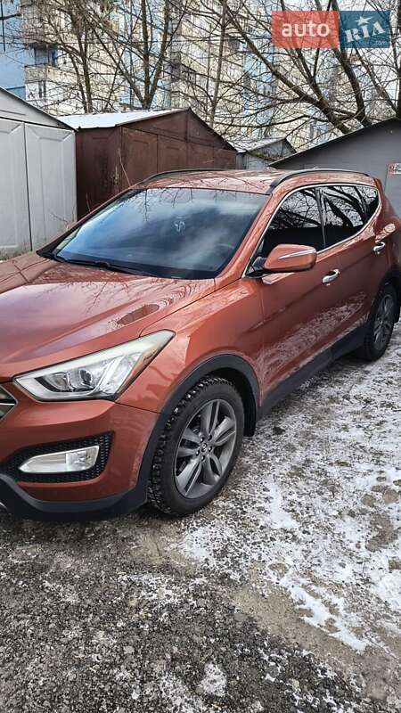 Внедорожник / Кроссовер Hyundai Santa FE 2013 в Днепре