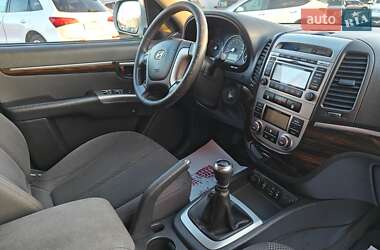 Позашляховик / Кросовер Hyundai Santa FE 2010 в 