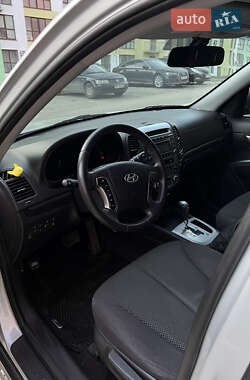Внедорожник / Кроссовер Hyundai Santa FE 2009 в 