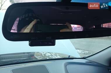 Внедорожник / Кроссовер Hyundai Santa FE 2013 в 