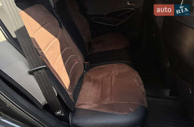 Внедорожник / Кроссовер Hyundai Santa FE 2016 в 