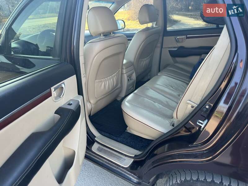 Внедорожник / Кроссовер Hyundai Santa FE 2008 в Каменец-Подольском