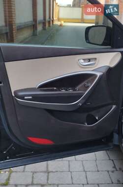 Внедорожник / Кроссовер Hyundai Santa FE 2012 в 