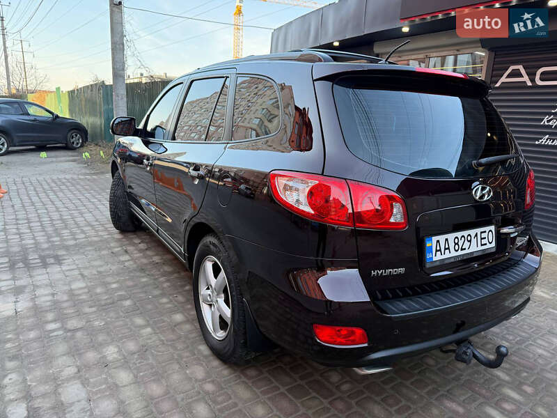 Позашляховик / Кросовер Hyundai Santa FE 2008 в Києві