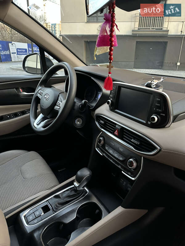 Позашляховик / Кросовер Hyundai Santa FE 2018 в Івано-Франківську