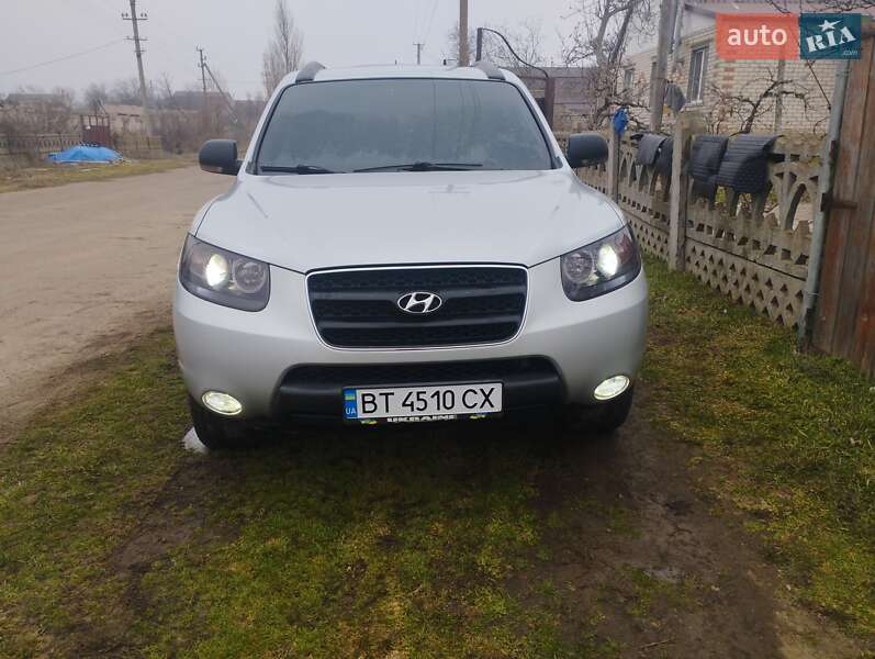 Внедорожник / Кроссовер Hyundai Santa FE 2009 в Херсоне