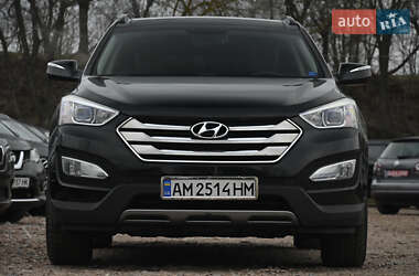 Внедорожник / Кроссовер Hyundai Santa FE 2013 в 