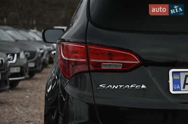 Внедорожник / Кроссовер Hyundai Santa FE 2013 в 