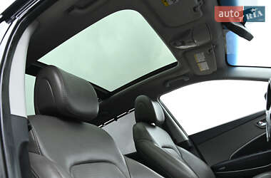 Внедорожник / Кроссовер Hyundai Santa FE 2013 в 