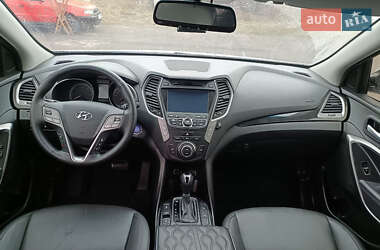 Внедорожник / Кроссовер Hyundai Santa FE 2012 в 