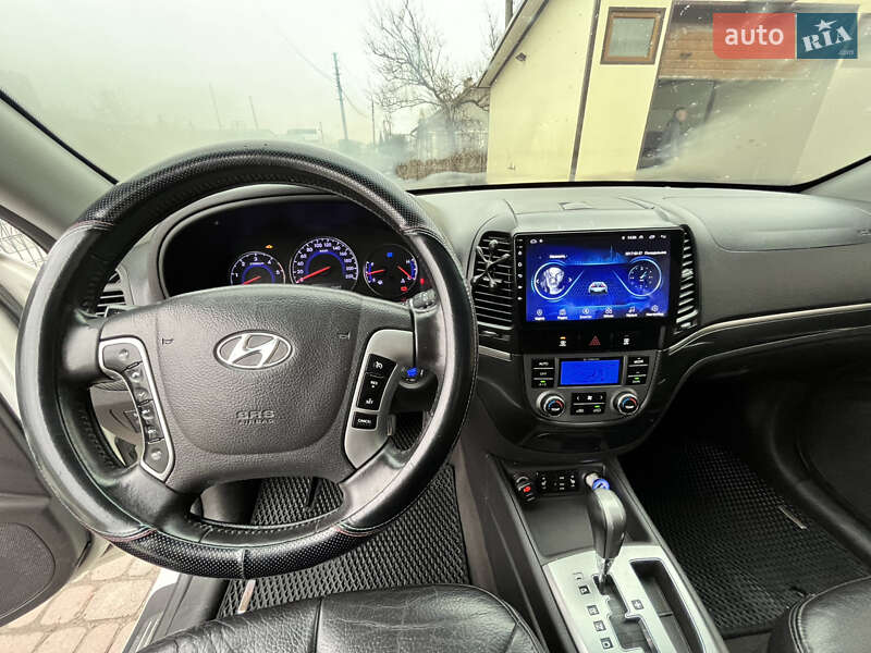 Позашляховик / Кросовер Hyundai Santa FE 2010 в Бродах