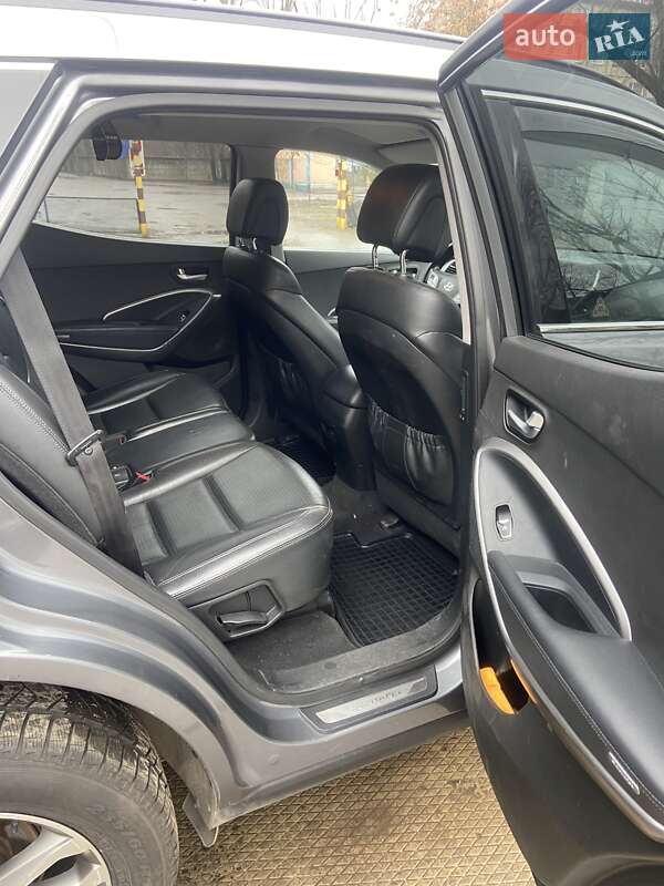 Позашляховик / Кросовер Hyundai Santa FE 2012 в Кривому Розі