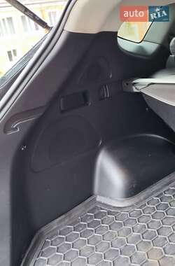 Позашляховик / Кросовер Hyundai Santa FE 2012 в 