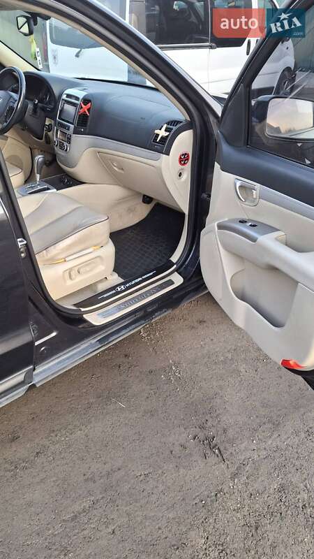 Позашляховик / Кросовер Hyundai Santa FE 2007 в Рокитному