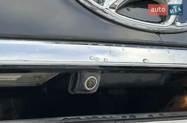 Позашляховик / Кросовер Hyundai Santa FE 2013 в 