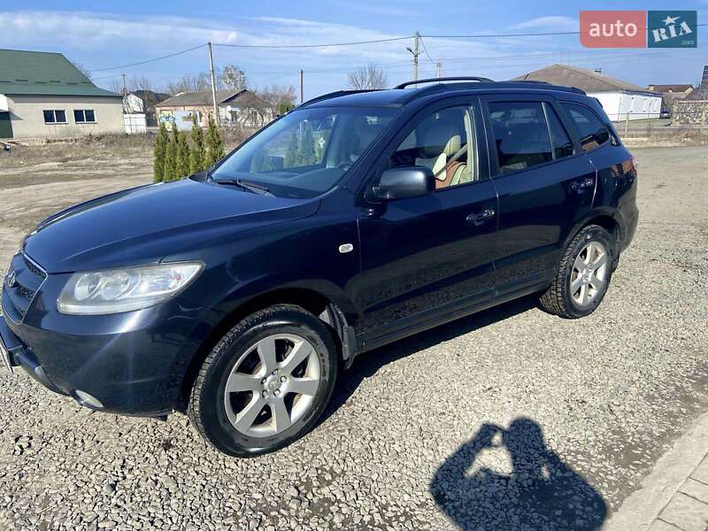 Позашляховик / Кросовер Hyundai Santa FE 2007 в 