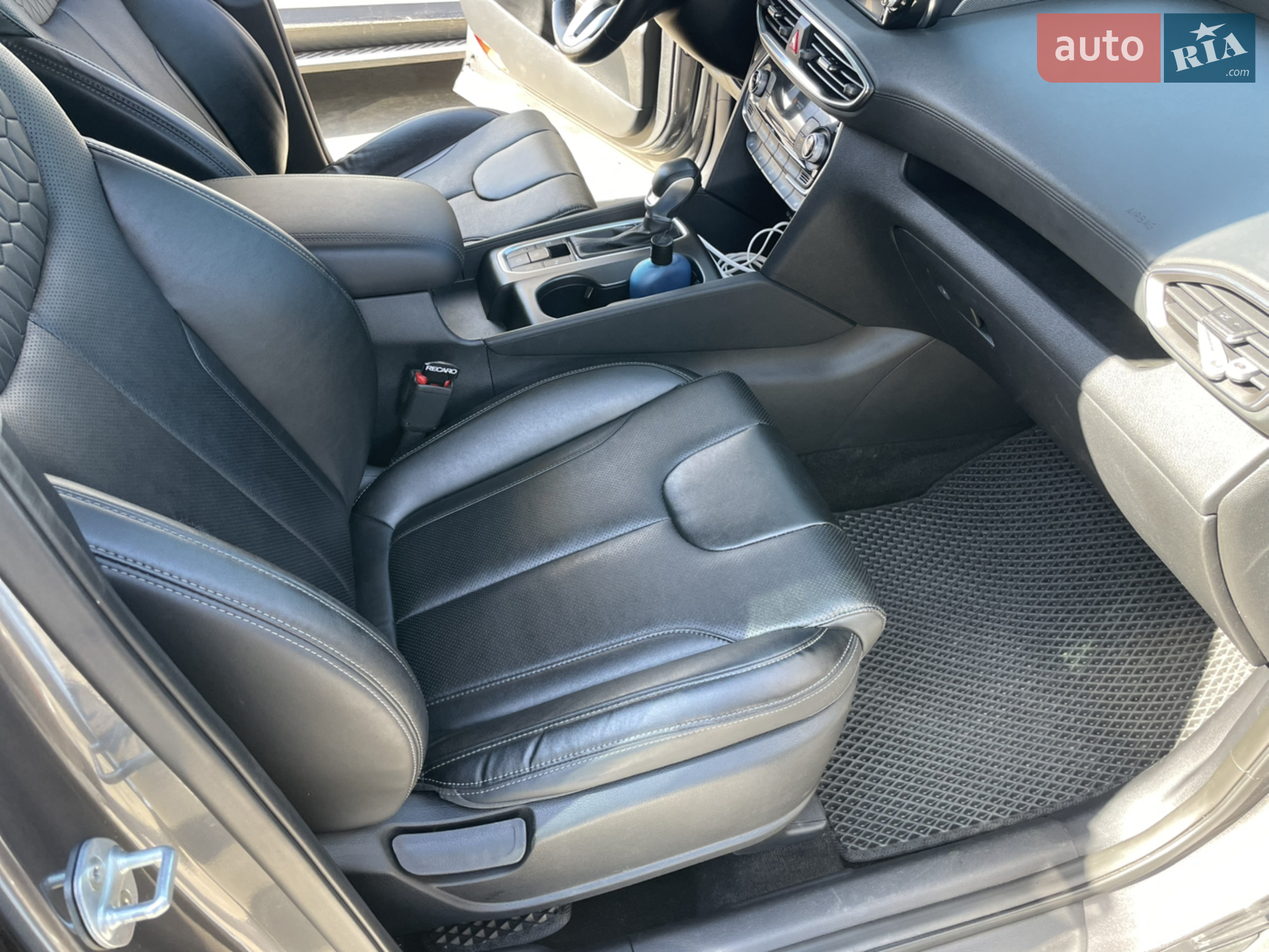 2019 Hyundai Santa Fe - мініатюра 14