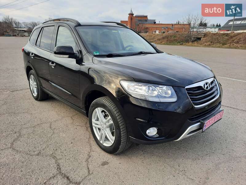 Внедорожник / Кроссовер Hyundai Santa FE 2012 в Полтаве