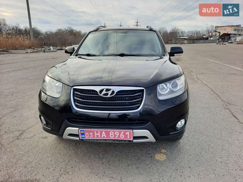 Внедорожник / Кроссовер Hyundai Santa FE 2012 в Полтаве