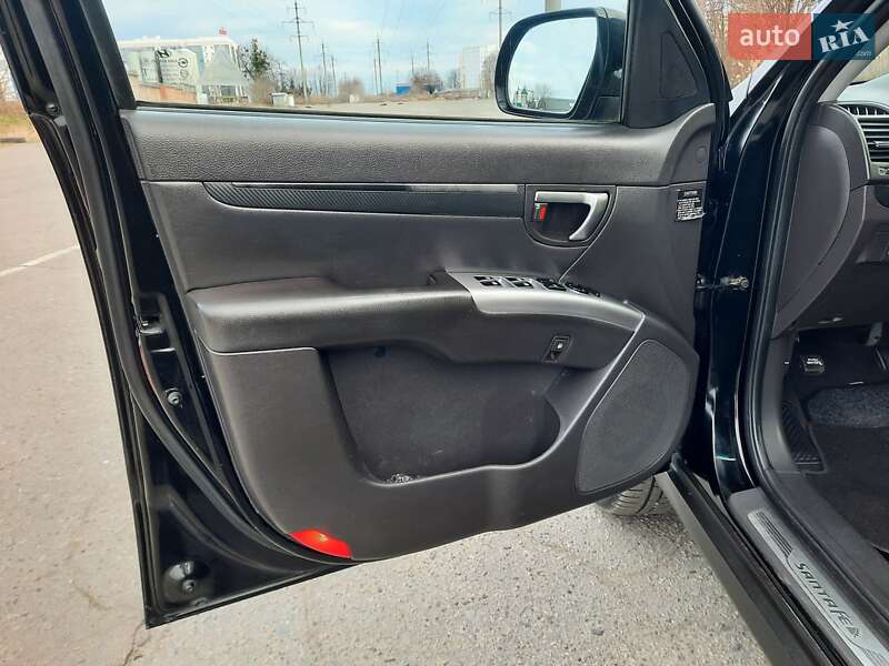 Внедорожник / Кроссовер Hyundai Santa FE 2012 в Полтаве