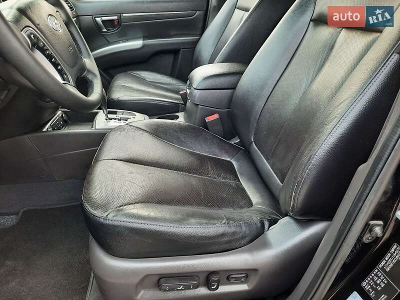 Внедорожник / Кроссовер Hyundai Santa FE 2012 в Полтаве