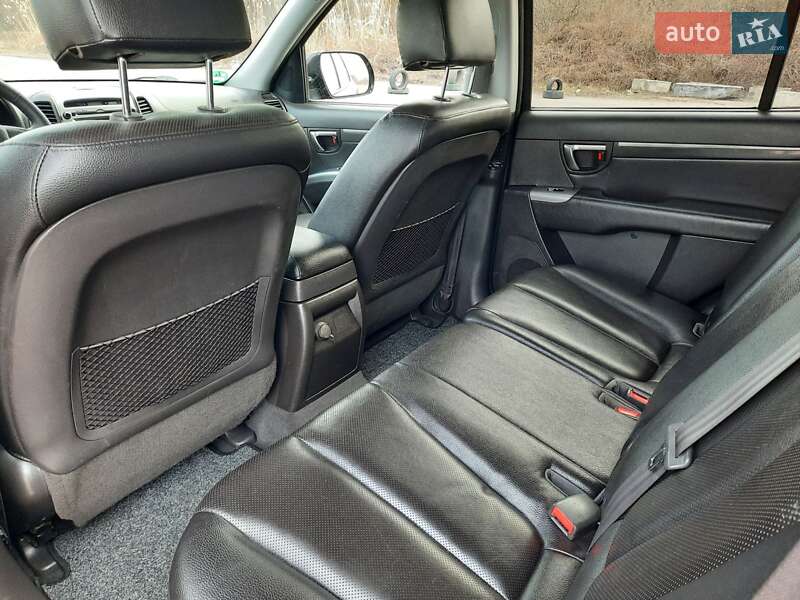 Внедорожник / Кроссовер Hyundai Santa FE 2012 в Полтаве