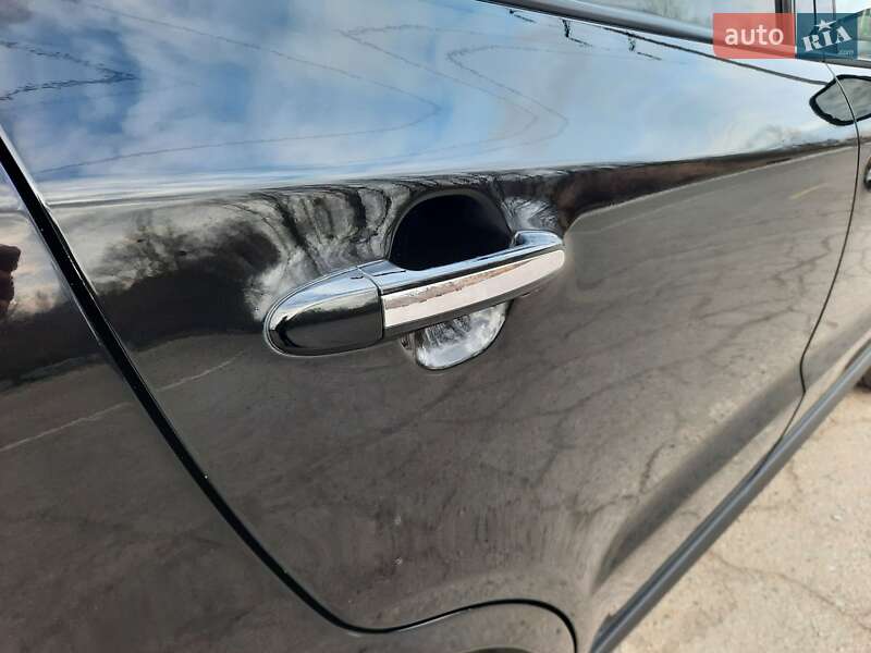 Внедорожник / Кроссовер Hyundai Santa FE 2012 в Полтаве
