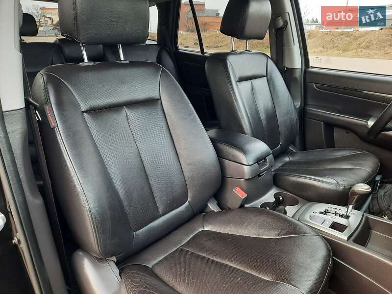 Внедорожник / Кроссовер Hyundai Santa FE 2012 в Полтаве