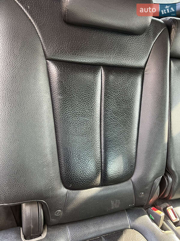 Позашляховик / Кросовер Hyundai Santa FE 2011 в Броварах