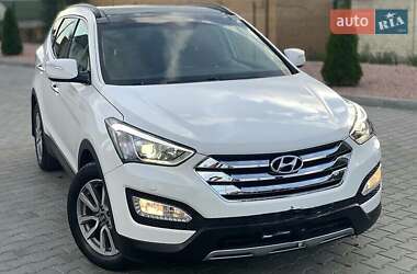 Внедорожник / Кроссовер Hyundai Santa FE 2013 в 