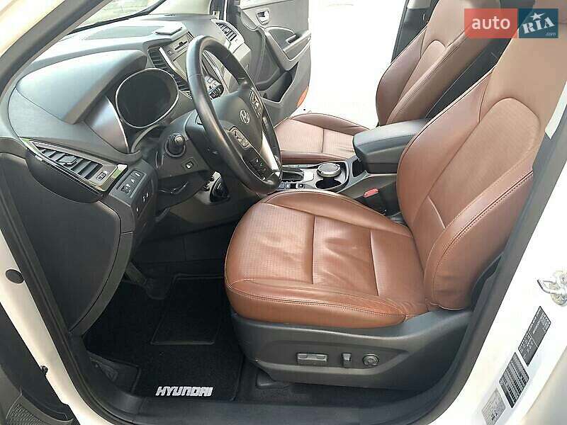 Позашляховик / Кросовер Hyundai Santa FE 2013 в Харкові