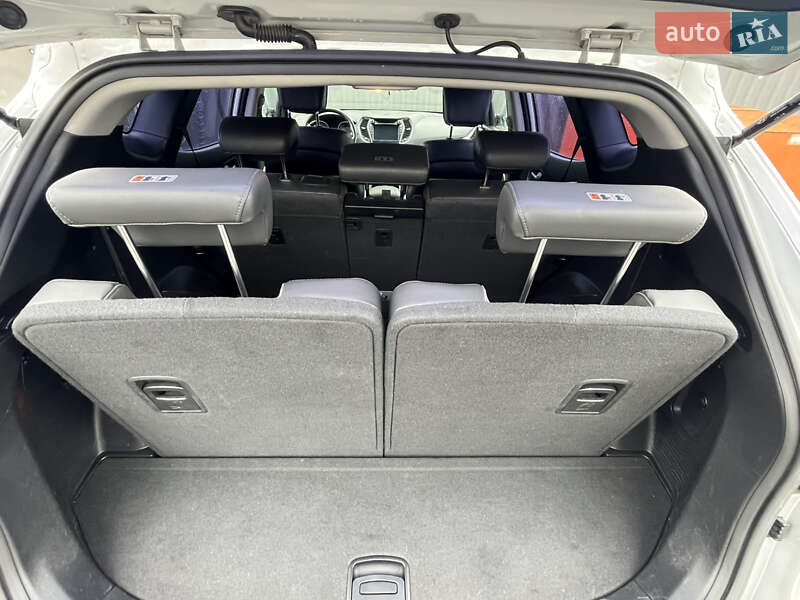 Внедорожник / Кроссовер Hyundai Santa FE 2014 в Ужгороде фото 11 Внедорожник / Кроссовер Hyundai Santa FE 2014 в Ужгороде