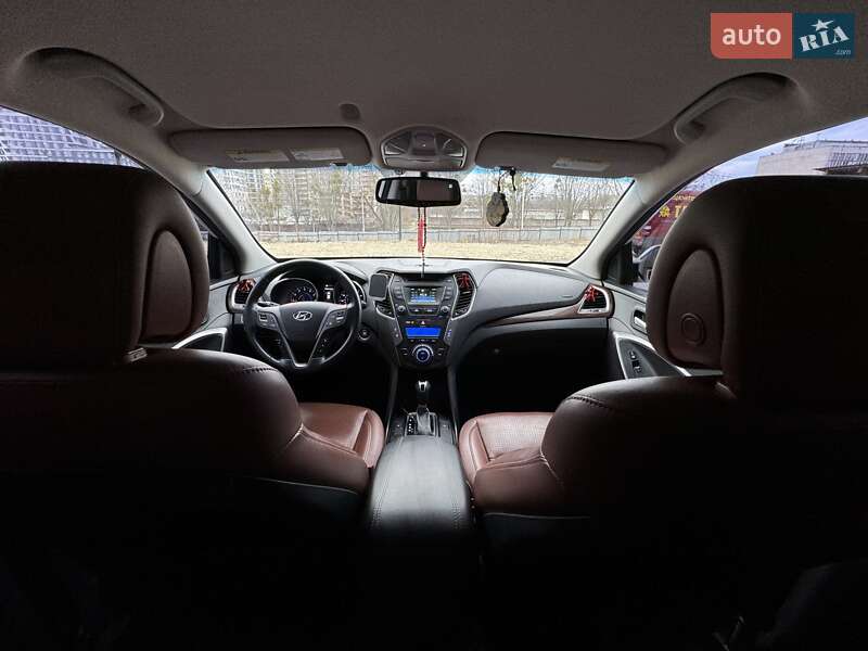Внедорожник / Кроссовер Hyundai Santa FE 2013 в Львове