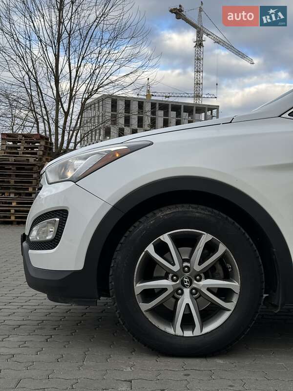 Внедорожник / Кроссовер Hyundai Santa FE 2013 в Львове