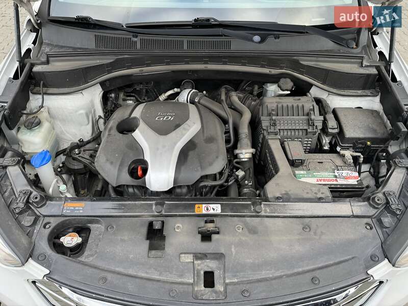 Внедорожник / Кроссовер Hyundai Santa FE 2013 в Львове