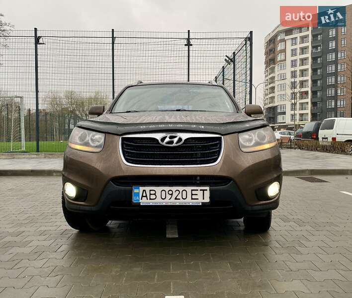 Позашляховик / Кросовер Hyundai Santa FE 2011 в Бучі
