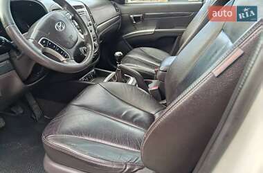Позашляховик / Кросовер Hyundai Santa FE 2010 в Луцьку