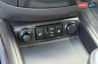 Внедорожник / Кроссовер Hyundai Santa FE 2012 в 