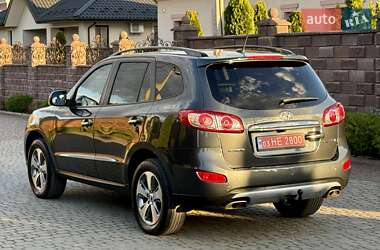 Внедорожник / Кроссовер Hyundai Santa FE 2012 в 