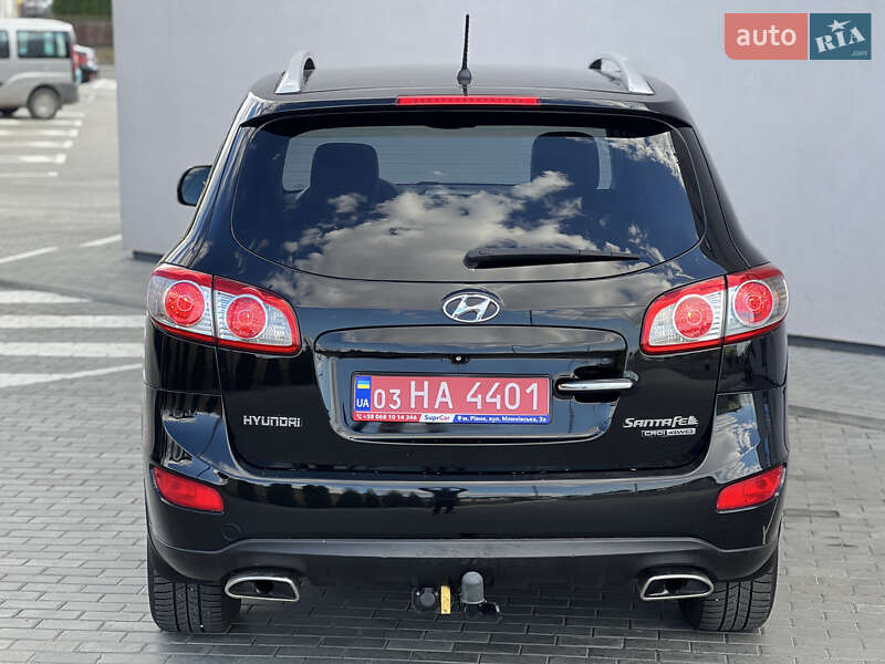 Внедорожник / Кроссовер Hyundai Santa FE 2010 в Ровно