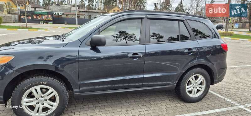 Позашляховик / Кросовер Hyundai Santa FE 2010 в Ірпені