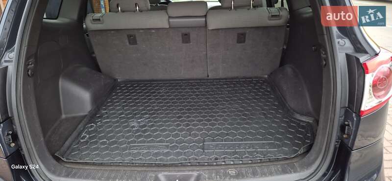 Позашляховик / Кросовер Hyundai Santa FE 2010 в Ірпені