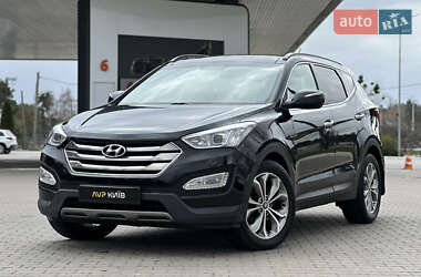 Позашляховик / Кросовер Hyundai Santa FE 2013 в 