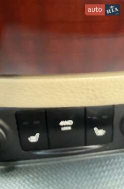 Позашляховик / Кросовер Hyundai Santa FE 2009 в 