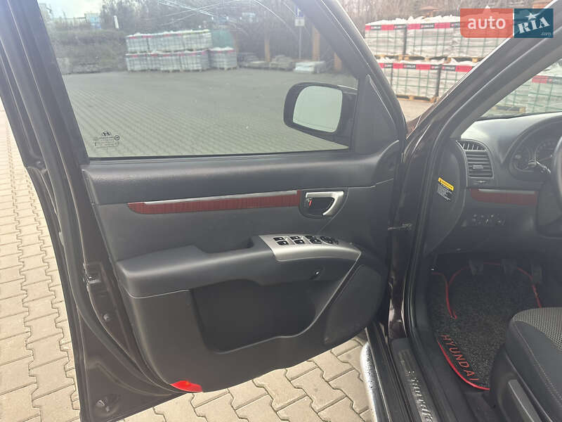 Позашляховик / Кросовер Hyundai Santa FE 2008 в Києві